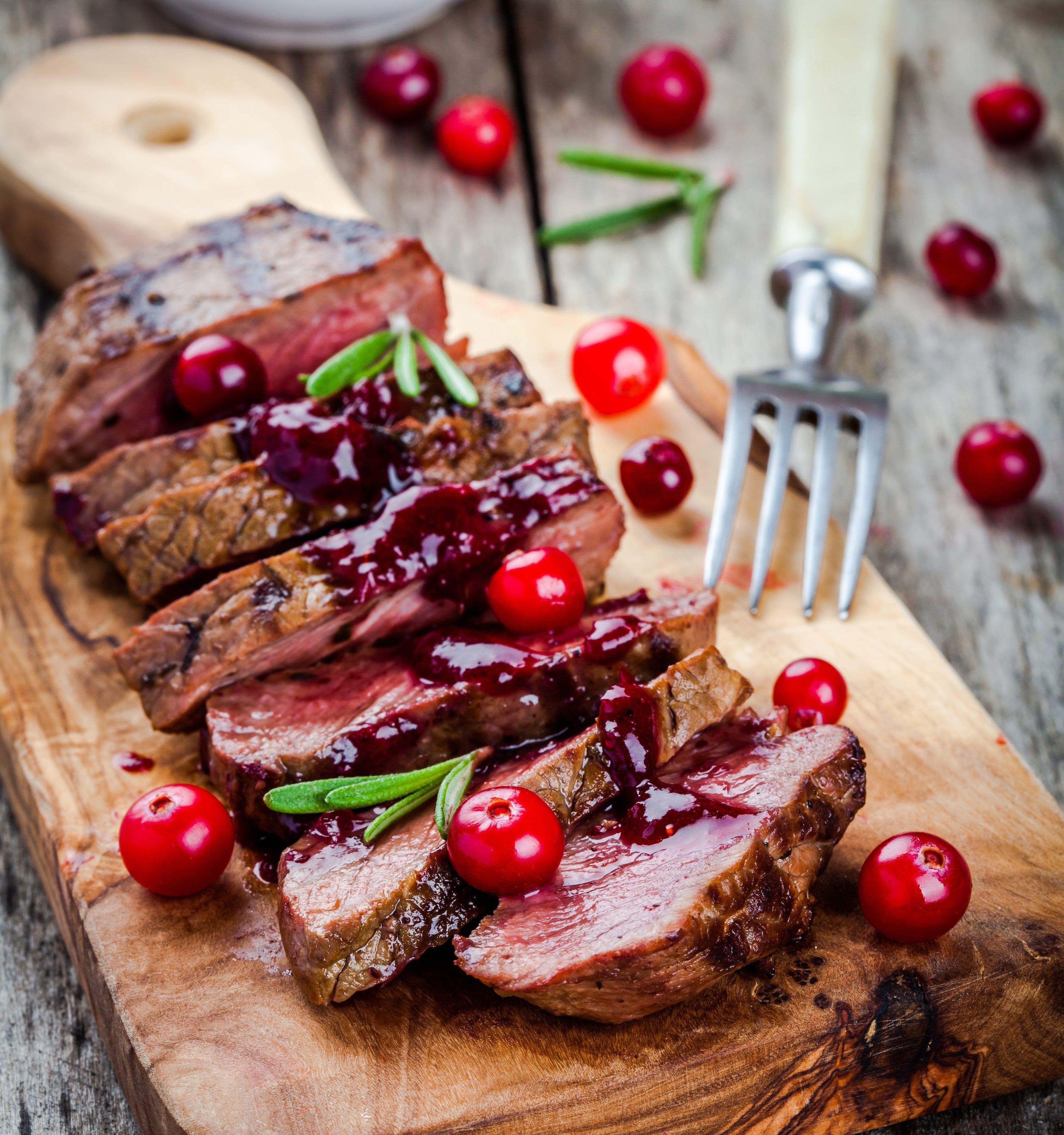 Image of COM: Lamb Leg New Zealand 3130 Brown Halal Fr - 6 x 3.5 Pounds Avg.