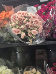 Flowers 1 Bunch *ship at own risk - 1 x 2 KG