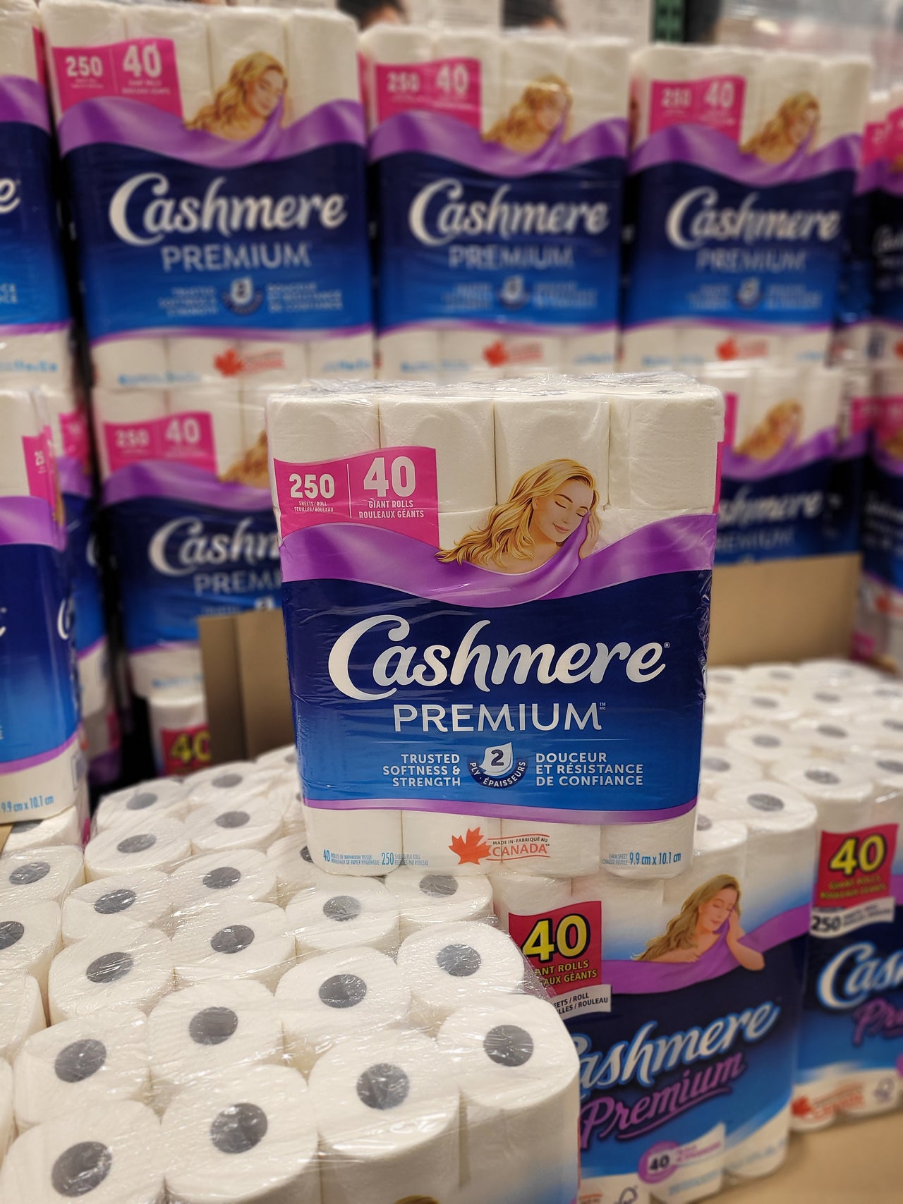 Cashmere Premium Toilet Paper - 1 x 4 Kilos