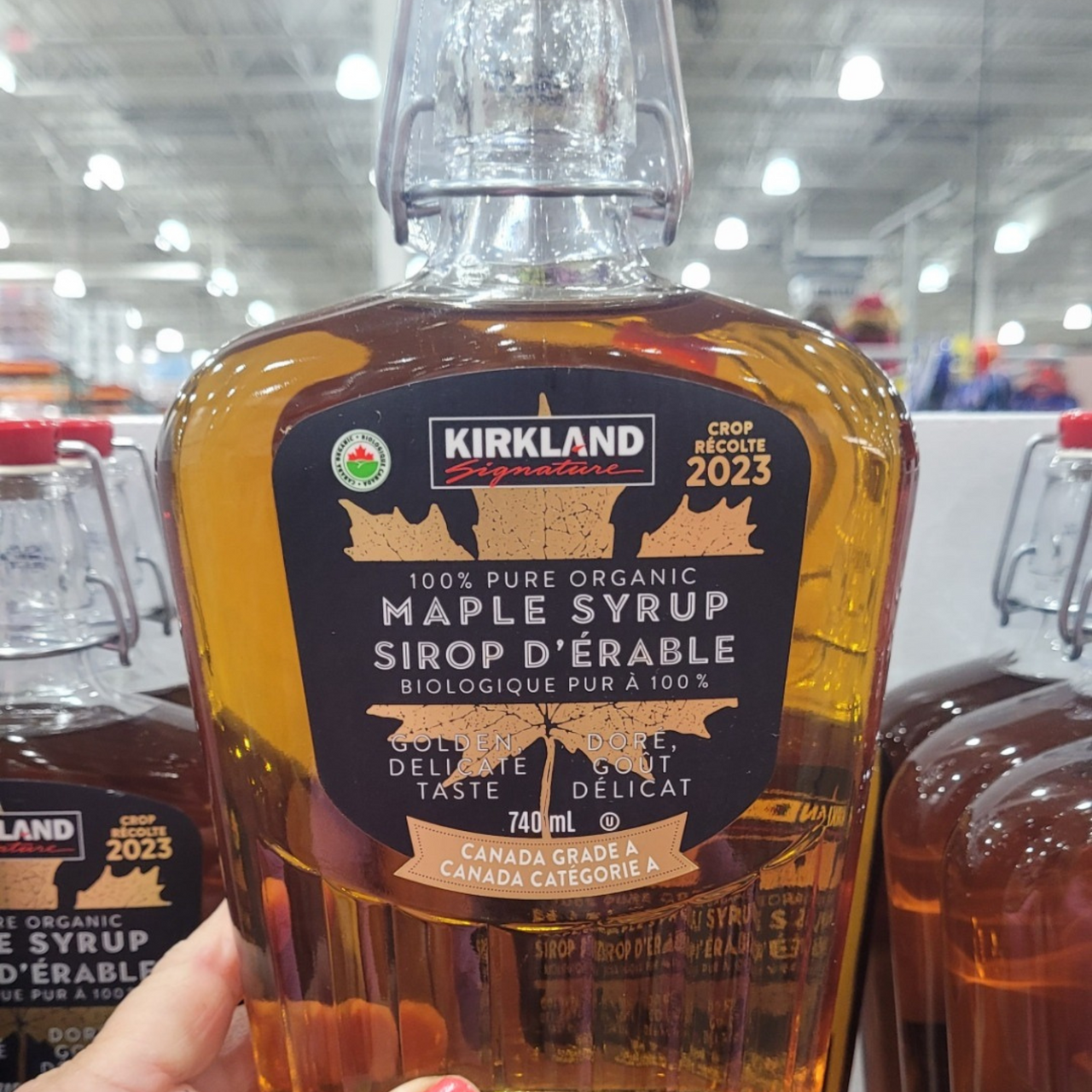 Image of Kirkland Signature Organic 100% Pure Maple Syrup - 1 x 740 Grams