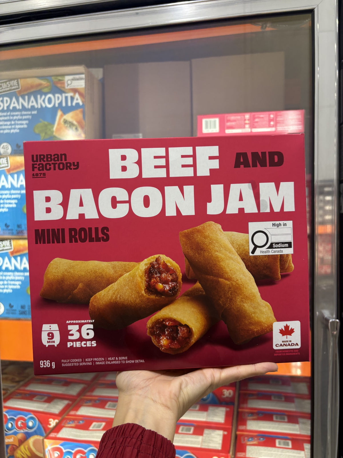 Beef Bacon Jam Roll - 1 x 936 Grams