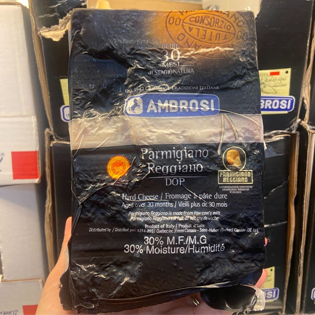 Image of Ambrosi Parmigiano Reggiano Cheese 30 months - 1 x 1.047 Kilos