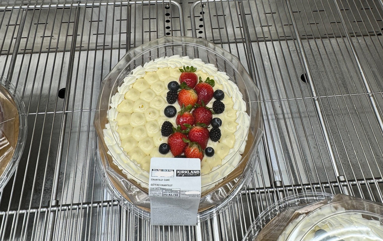 Image of Kirkland Chantilly Cake - 1 x 2 Kilos