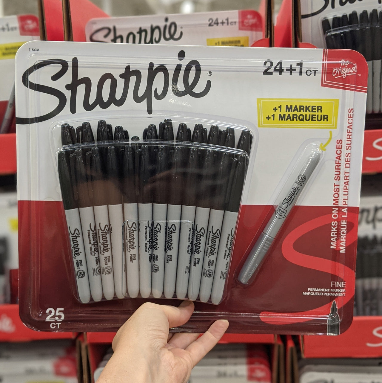 Image of Sharpie Fine Point Black Marker 25-Pack - 1 x 428 Grams