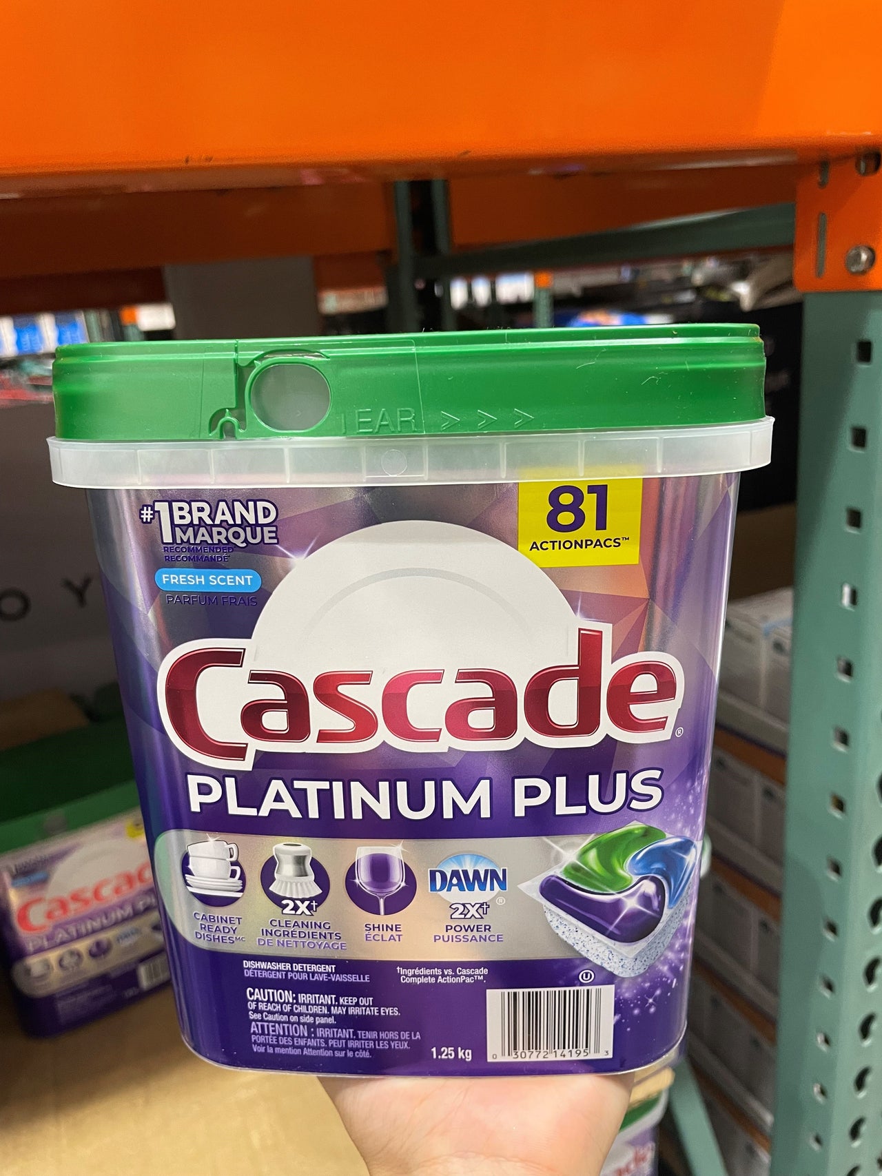 Cascade Platinum Plus Dishwasher Detergent 81- Pack - 1 x 1.25 Kilos