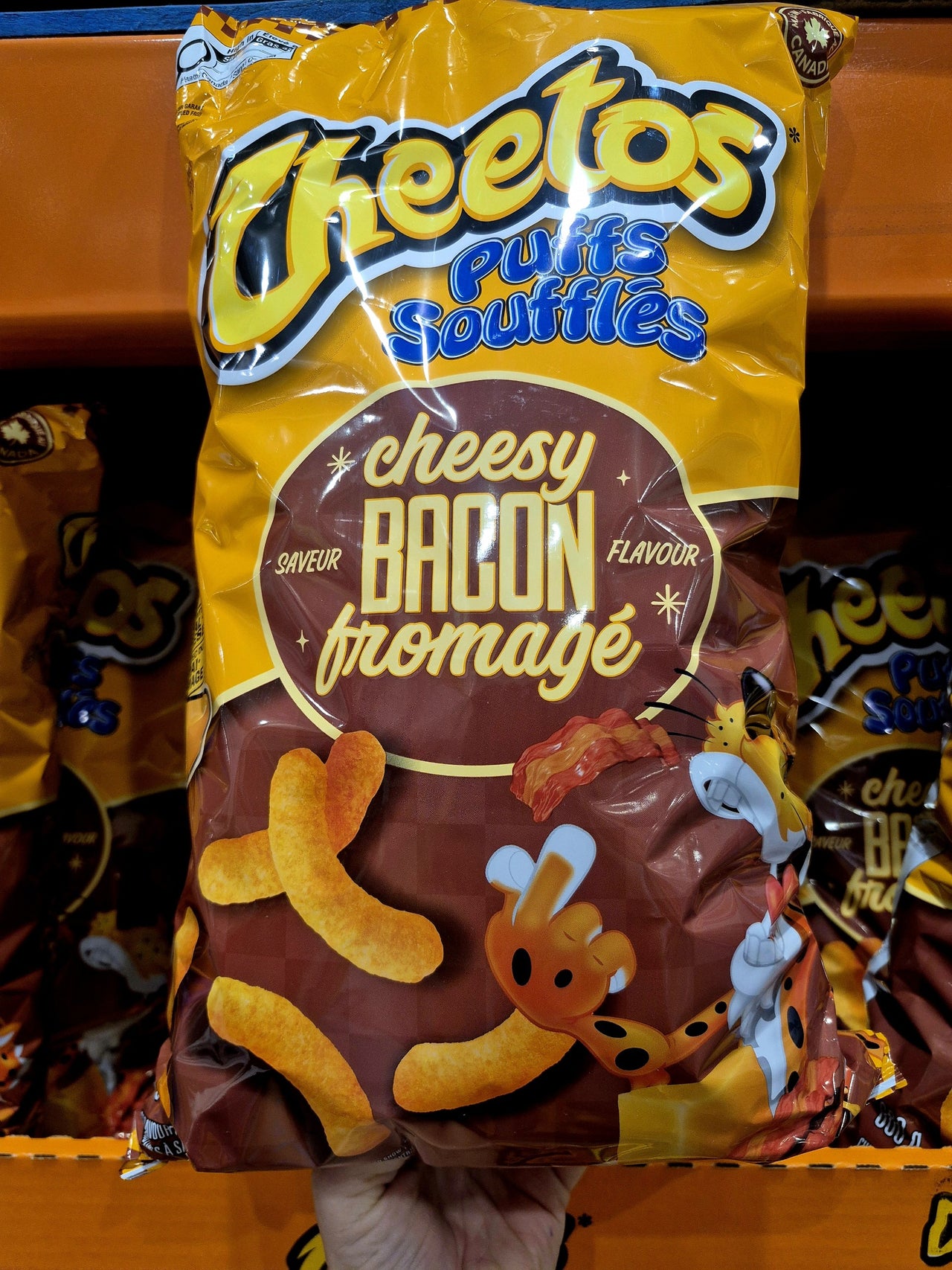 Cheetos Cheesy Bacon Puffs - 1 x 600 Grams