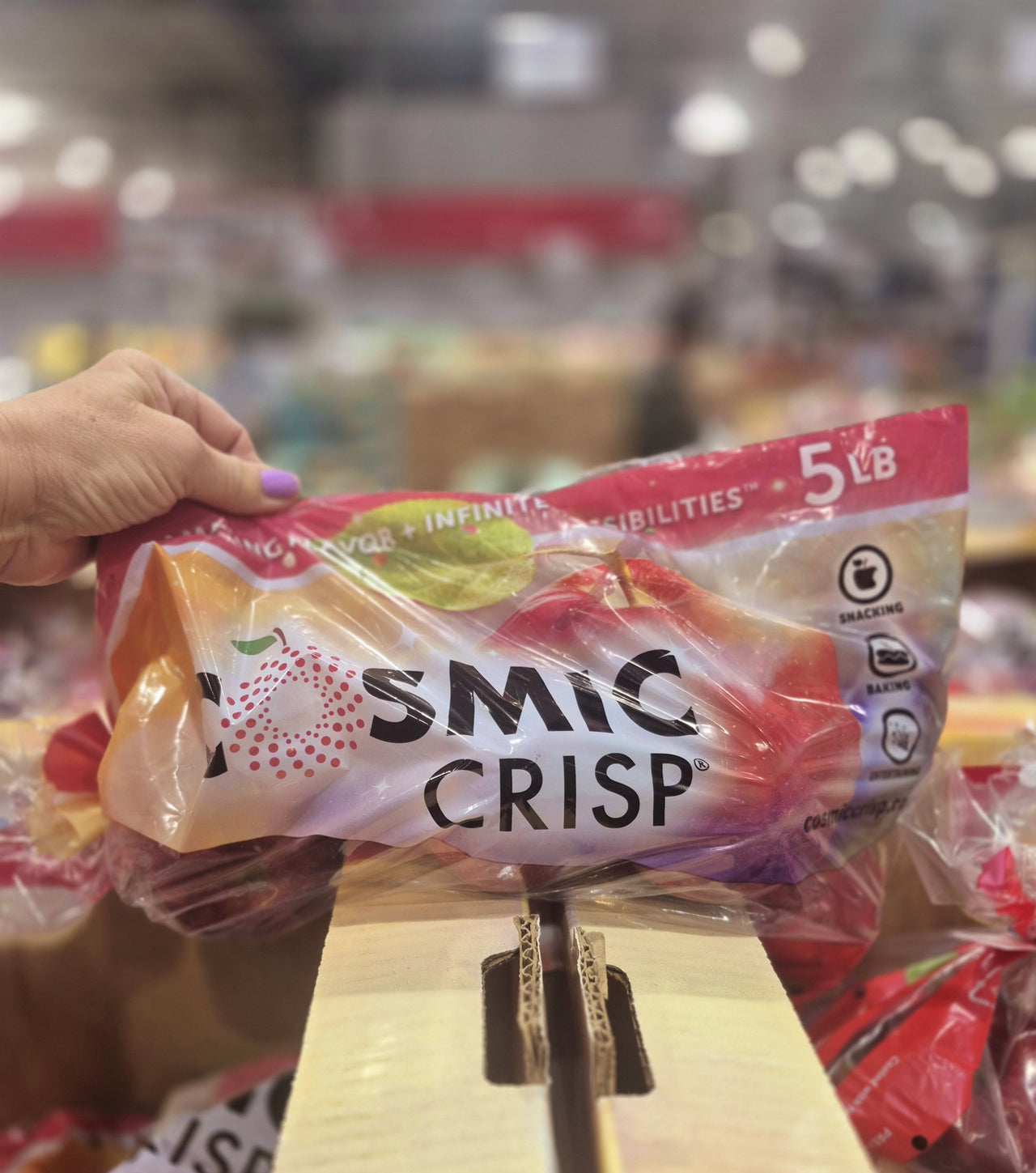 Cosmic Crisp Apples - 1 x 2.26 KG