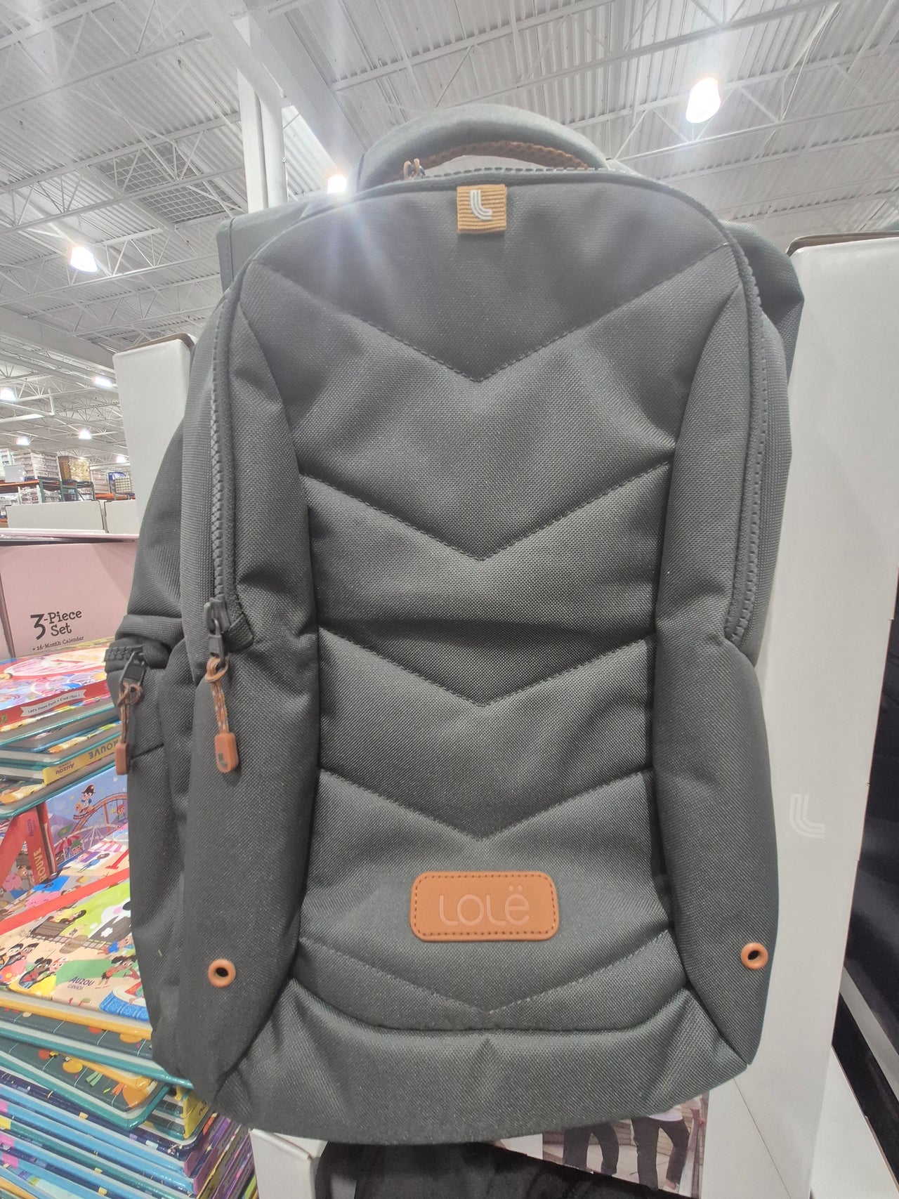 Lole Backpack - 1 x 400 Grams
