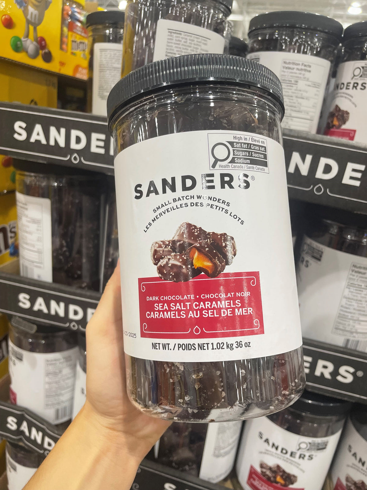 Sanders Dark Chocolate Sea Salt Caramels Tub - 1 x 1.02 Kilos