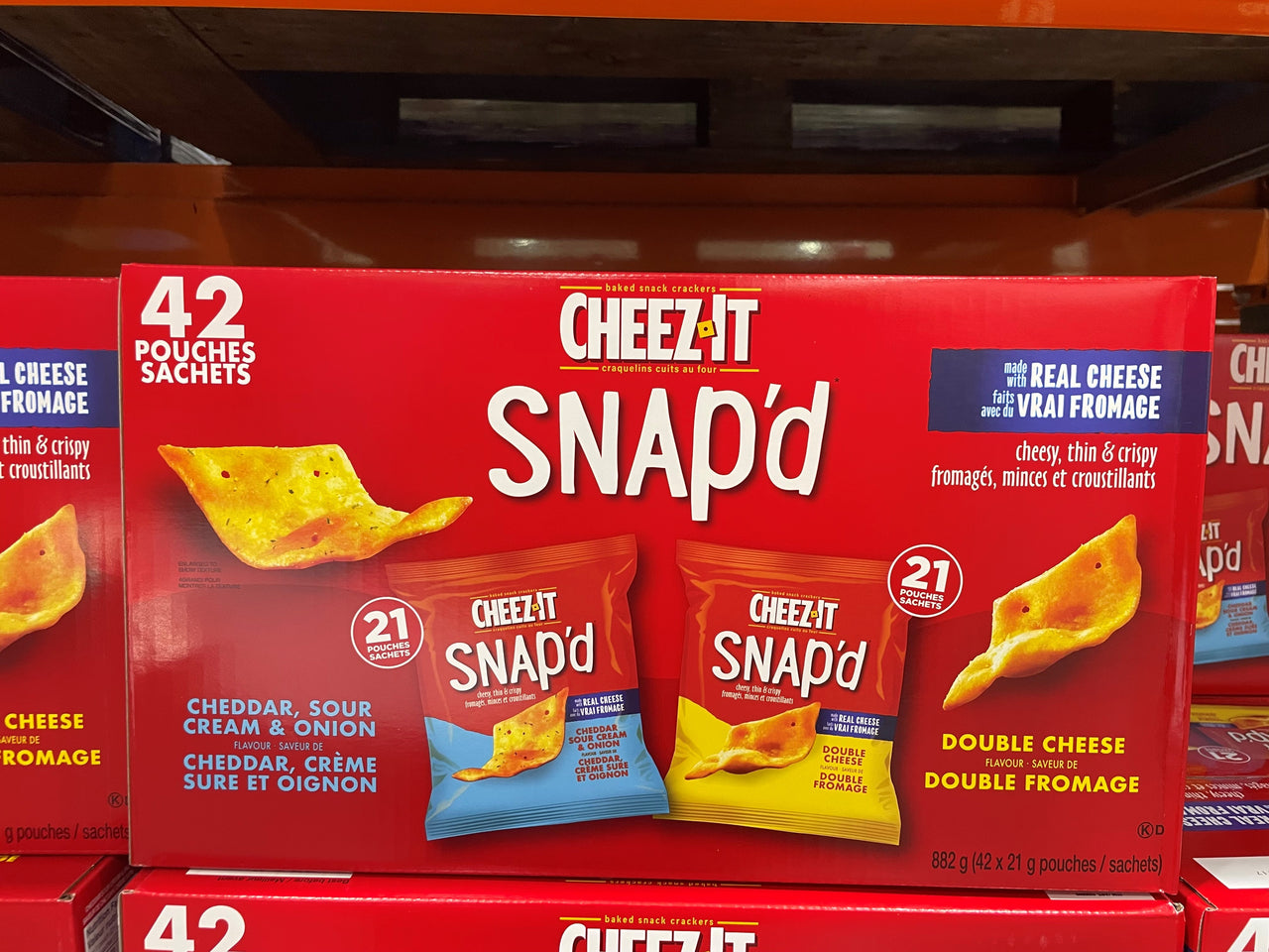 Cheez-It Double Cheese & Sour Cream + Onion Snap'D Crackers - 1 x 882 Grams