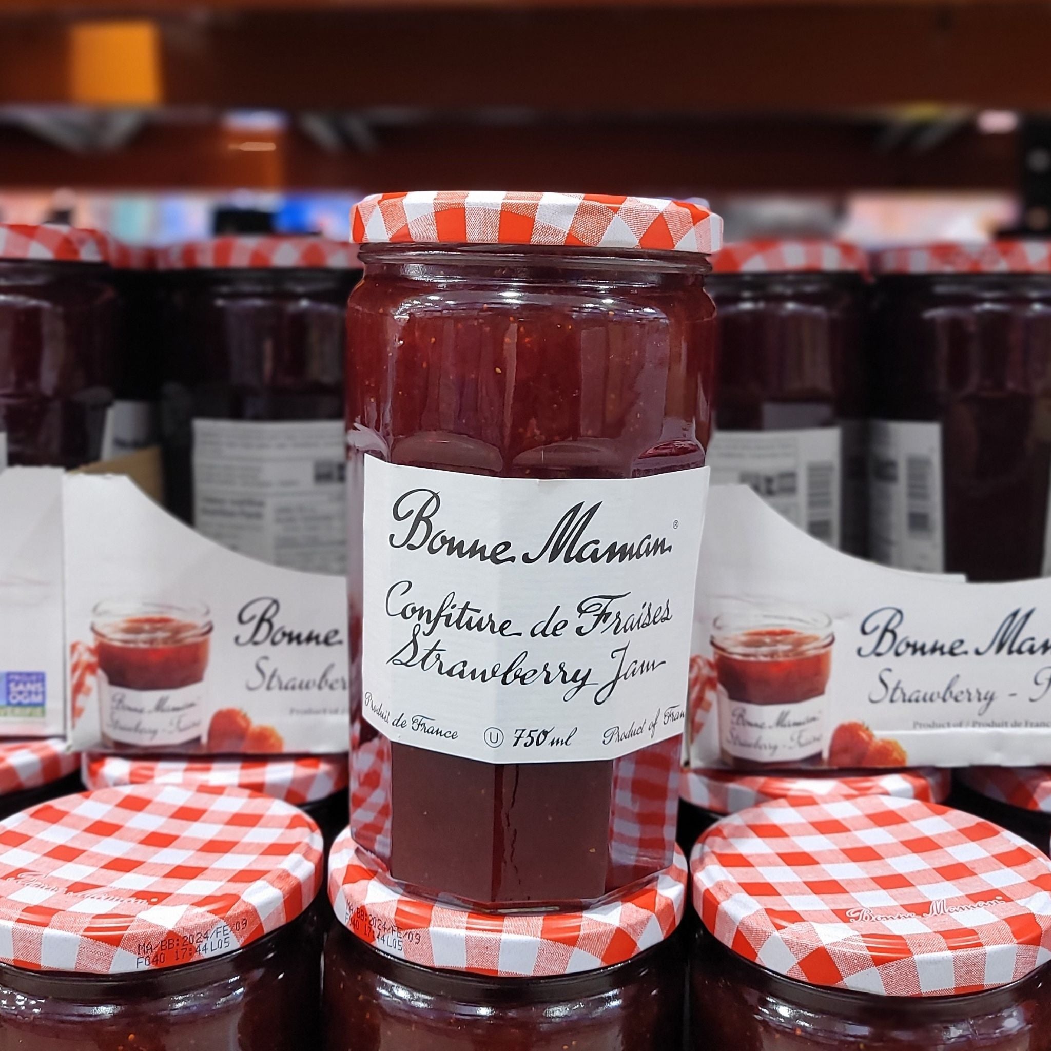 Bonne Maman Strawberry Jam 1 x 750 Grams Shipped to Nunavut The